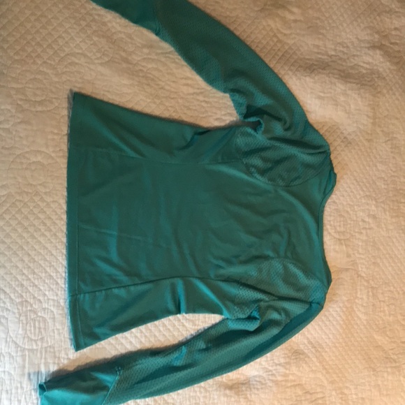 Long sleeve jogging top - Picture 2 of 3
